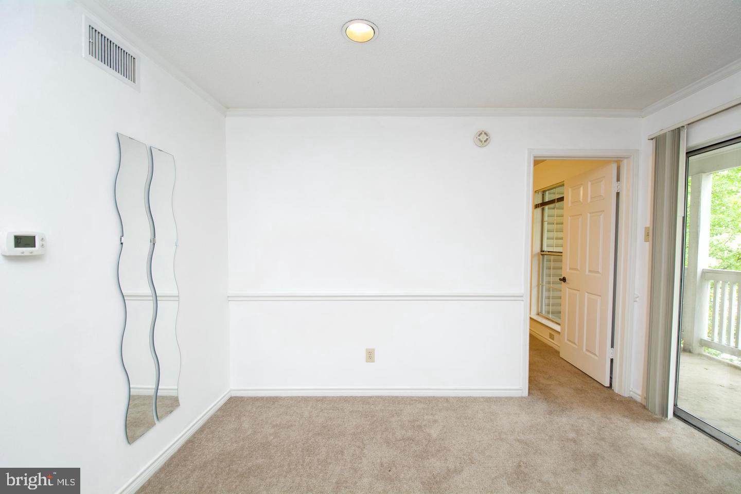 FOUNTAINS AT MCLEAN - Residential Lease