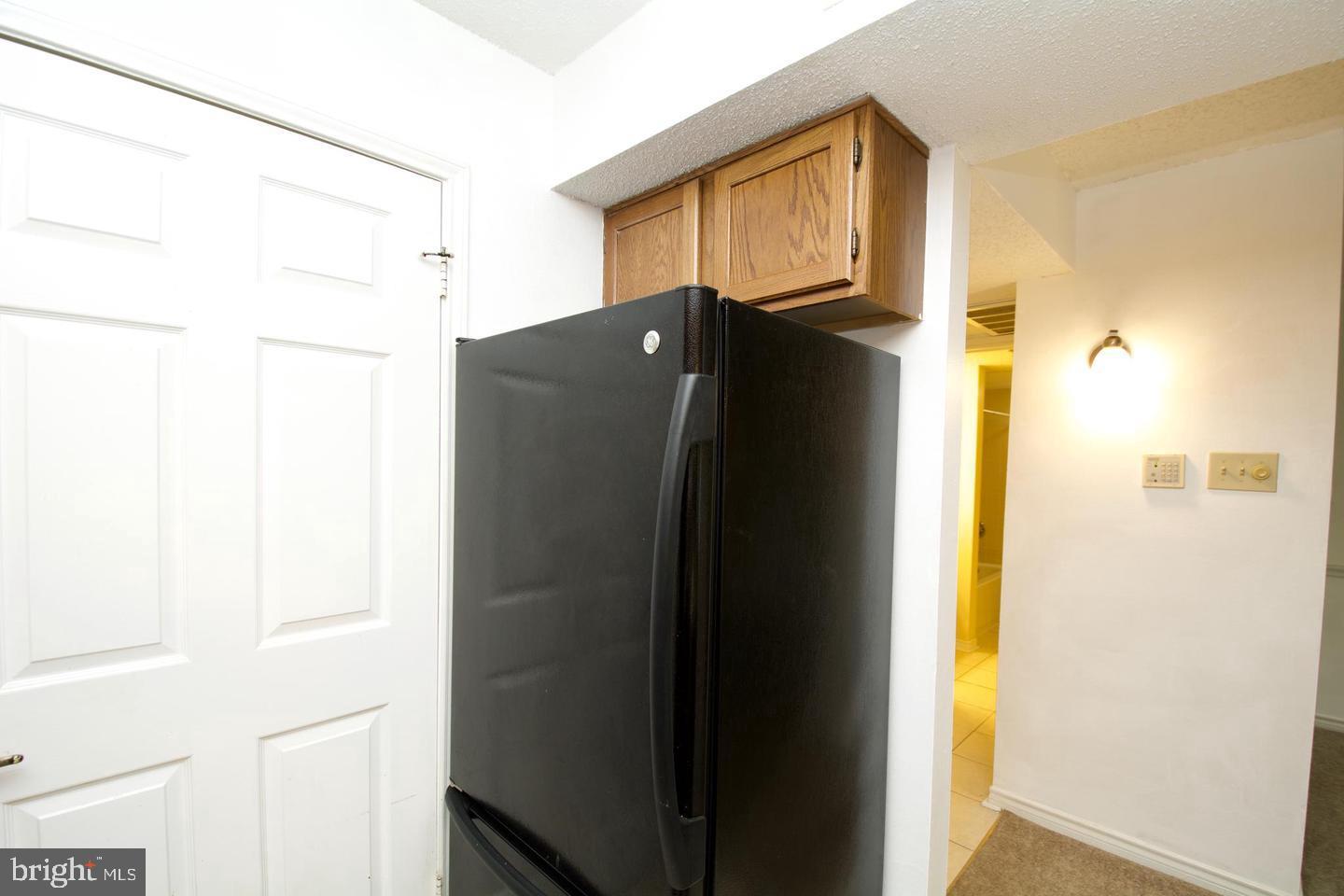 FOUNTAINS AT MCLEAN - Residential Lease