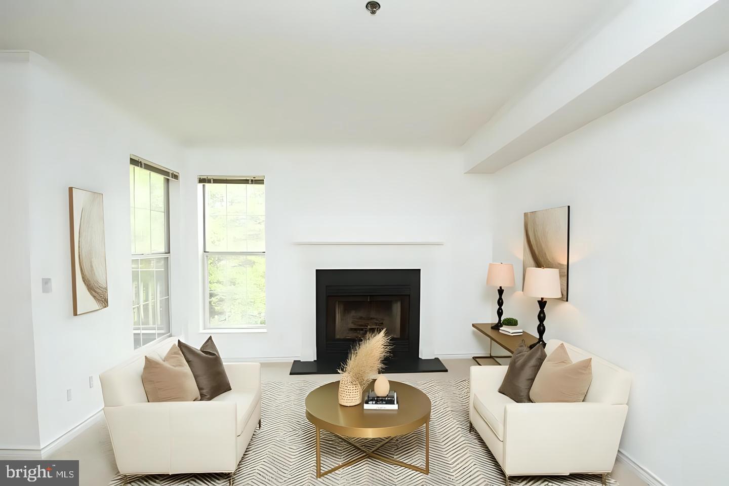 FOUNTAINS AT MCLEAN - Residential Lease