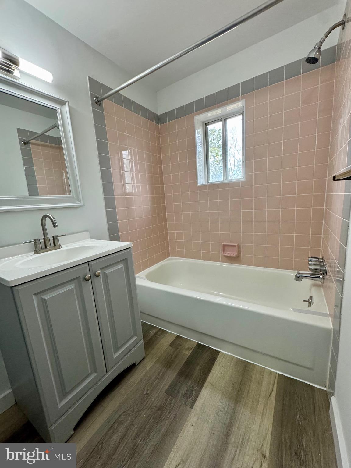 ANDALUSIA - Residential Lease