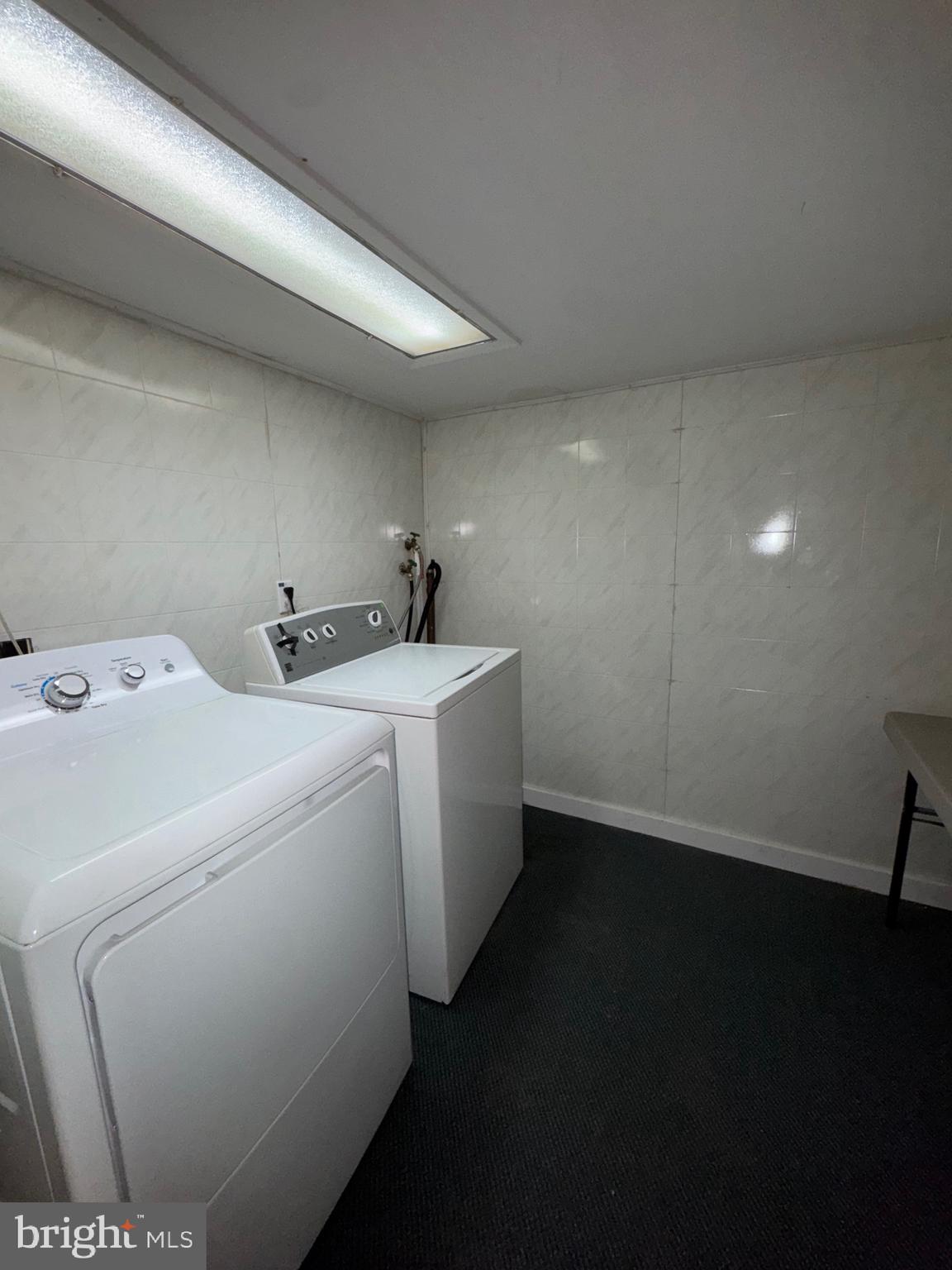 ANDALUSIA - Residential Lease