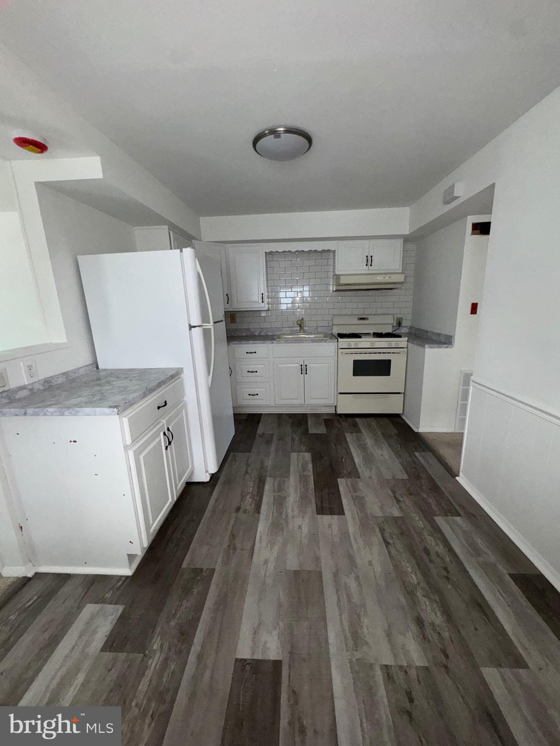 ANDALUSIA - Residential Lease