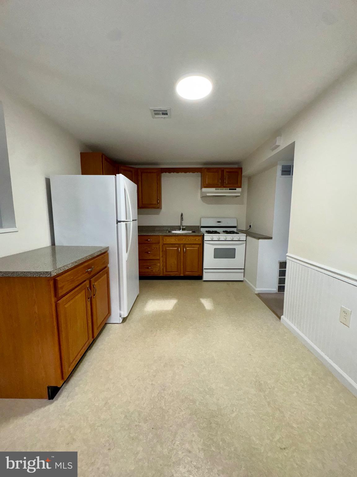 ANDALUSIA - Residential Lease