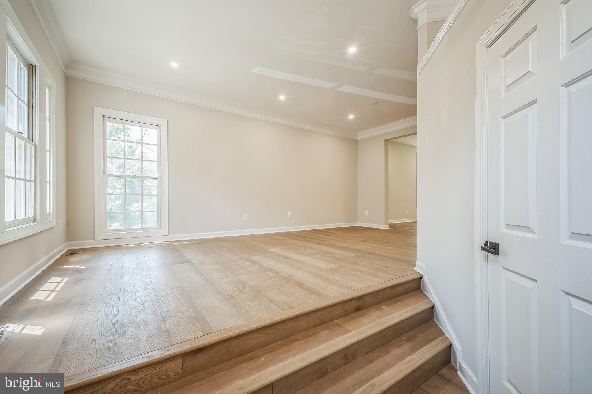 KINGSTOWNE - Residential