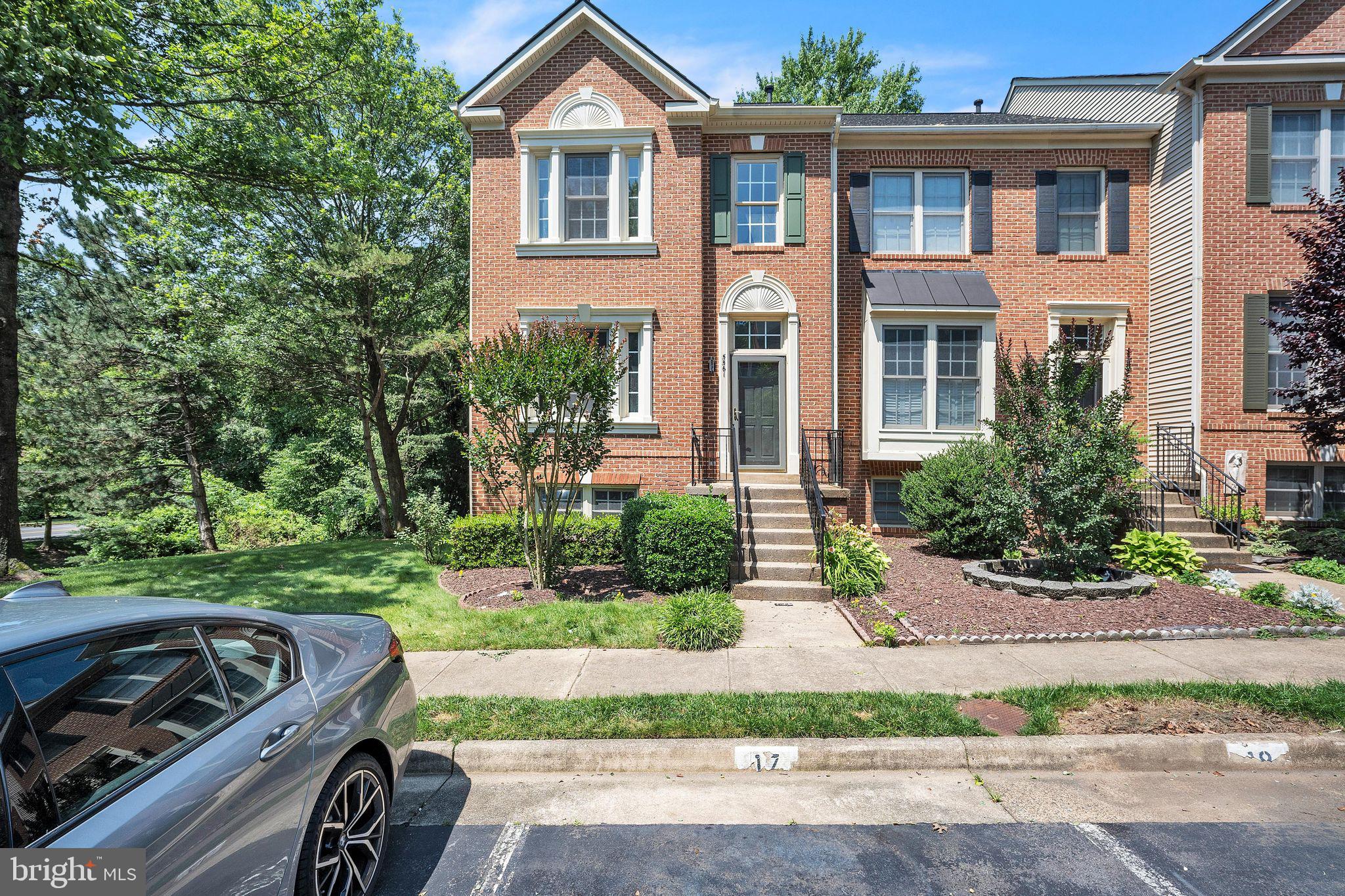 KINGSTOWNE - Residential