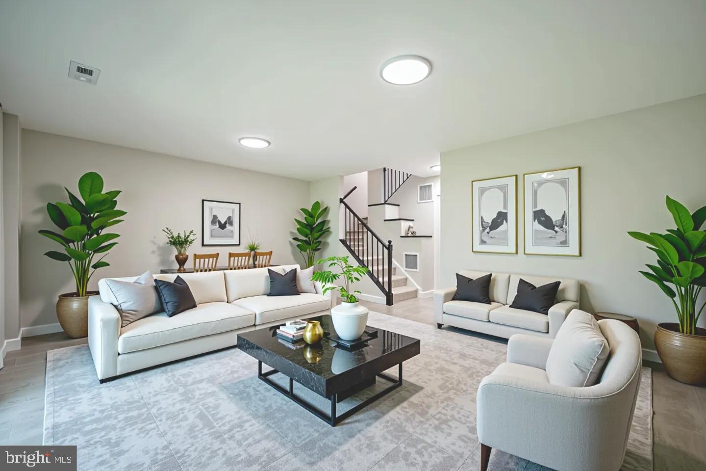 KINGSTOWNE - Residential