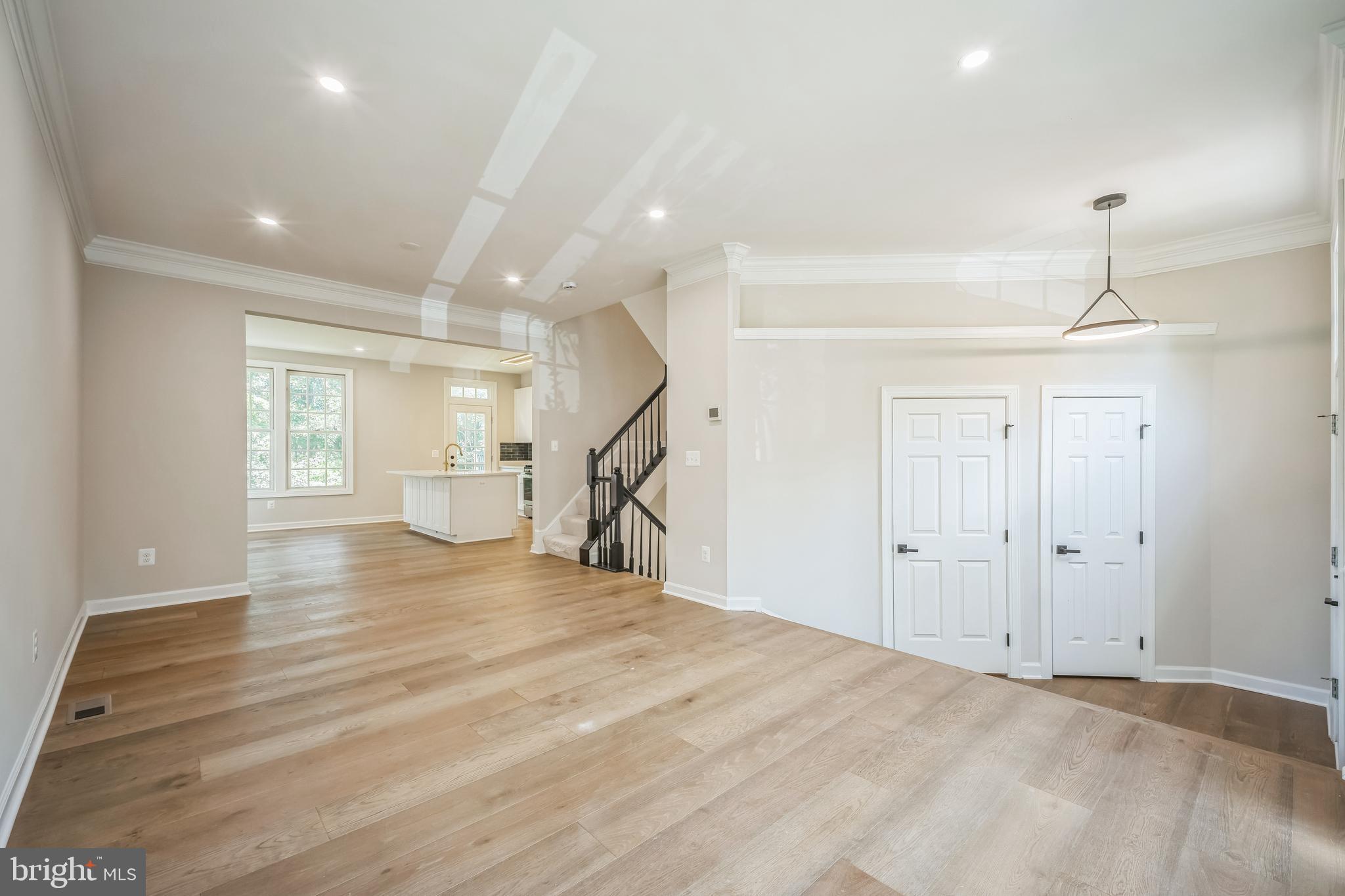 KINGSTOWNE - Residential