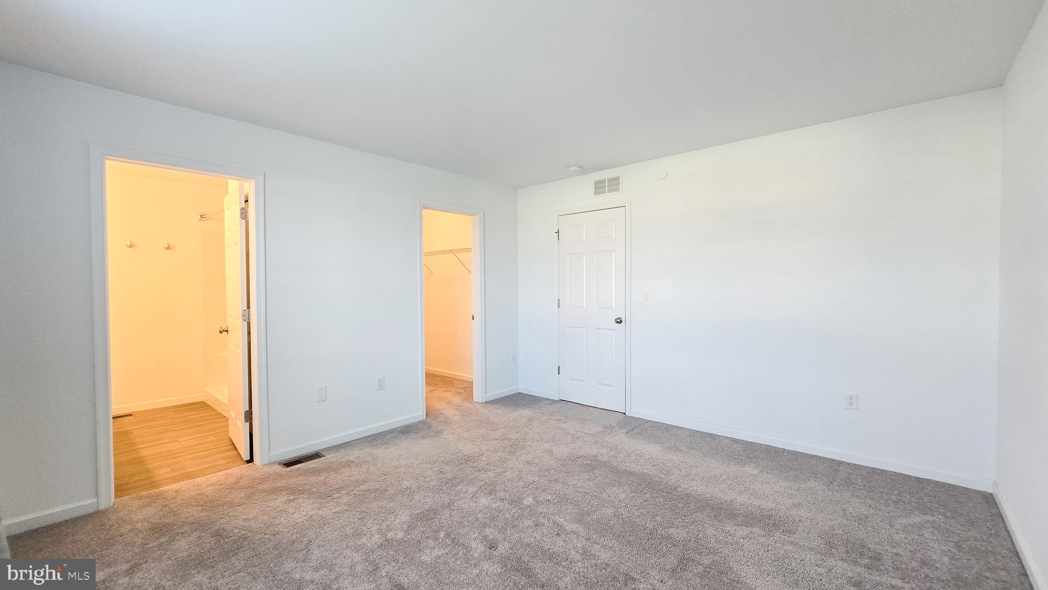 HANBURY COURT - Residential Lease