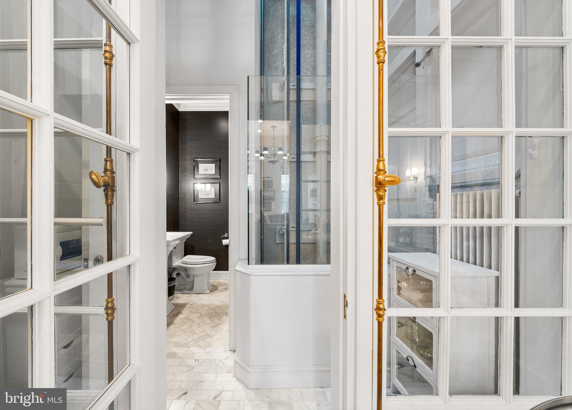 RITTENHOUSE SQUARE - Residential