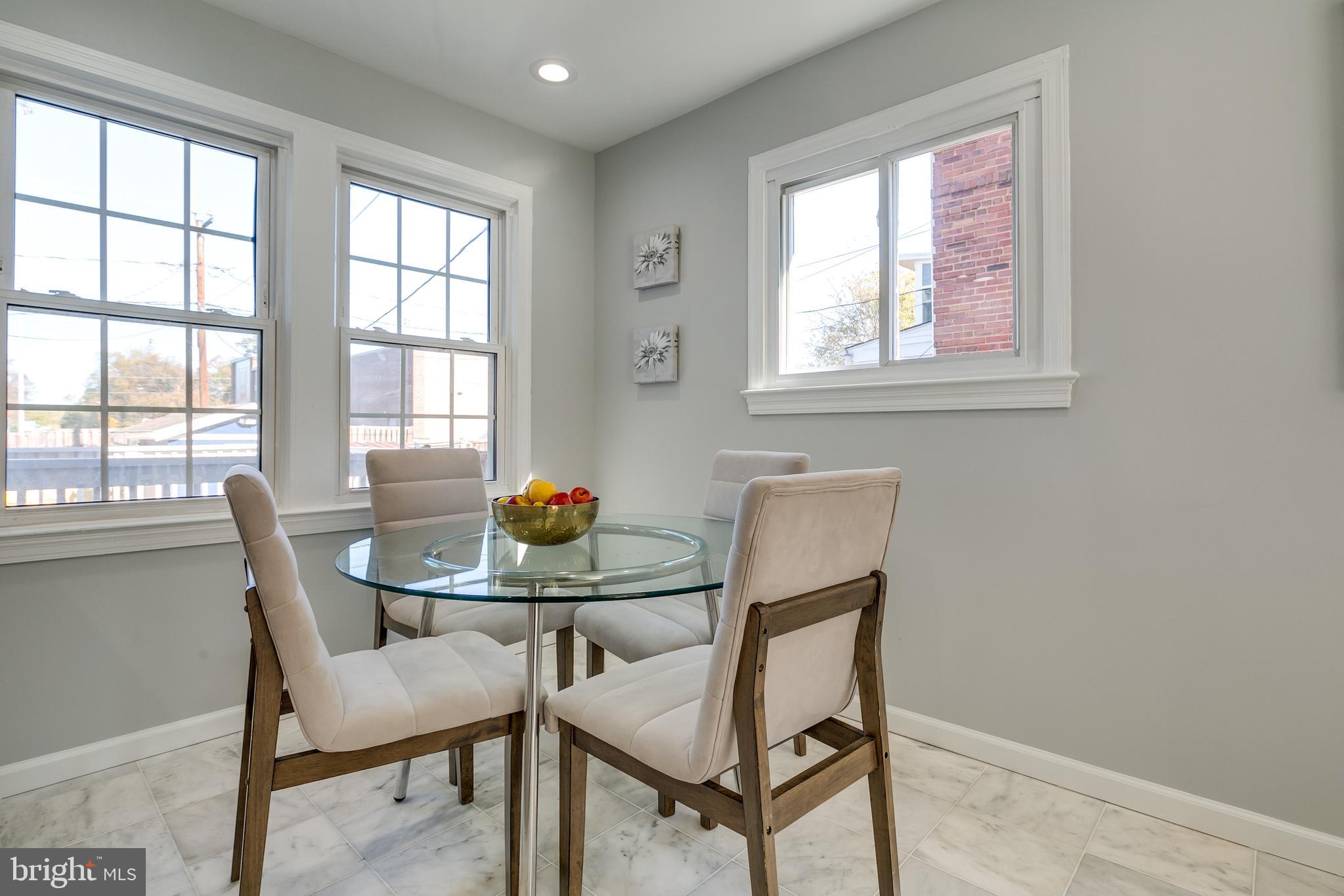 DEL RAY - Residential