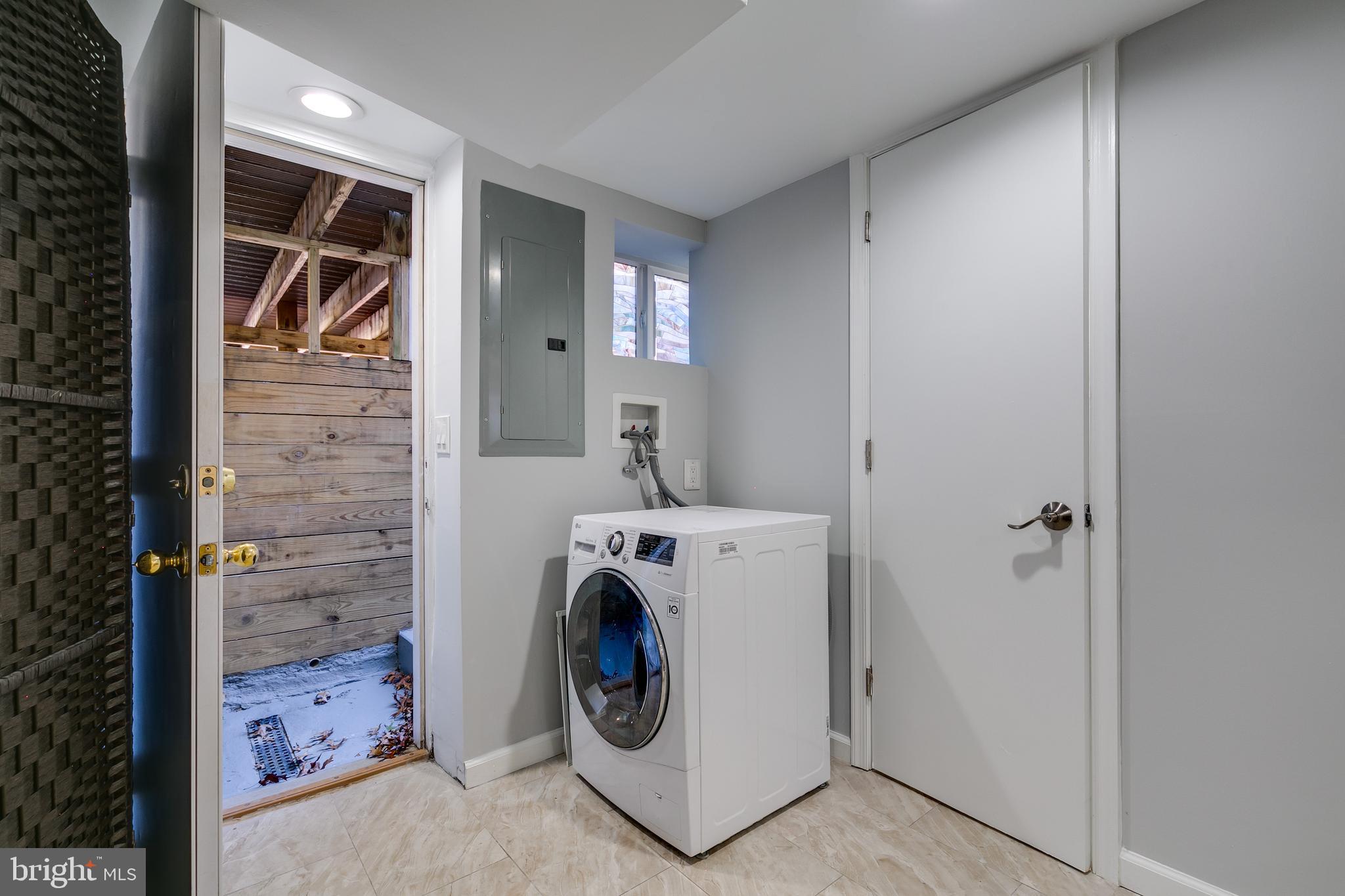 DEL RAY - Residential