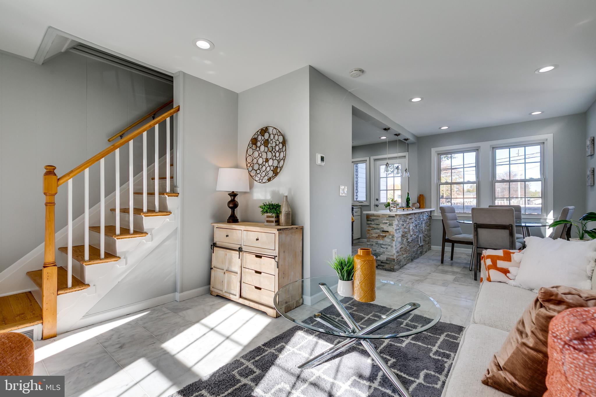 DEL RAY - Residential