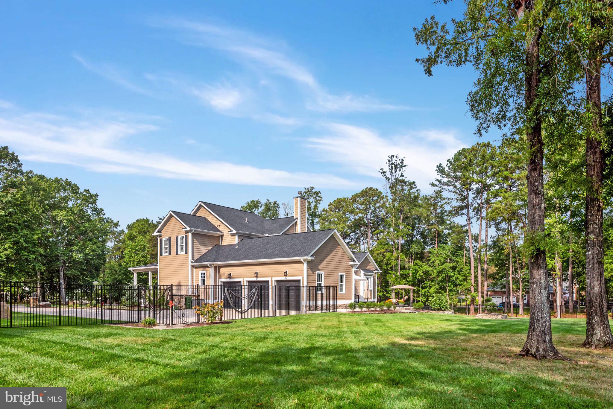 FAWN LAKE - Residential