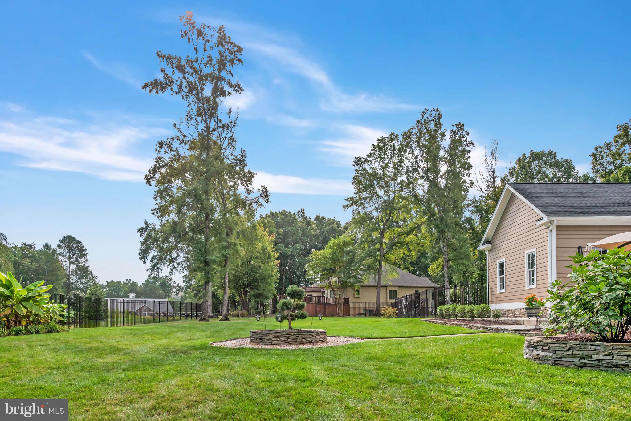 FAWN LAKE - Residential