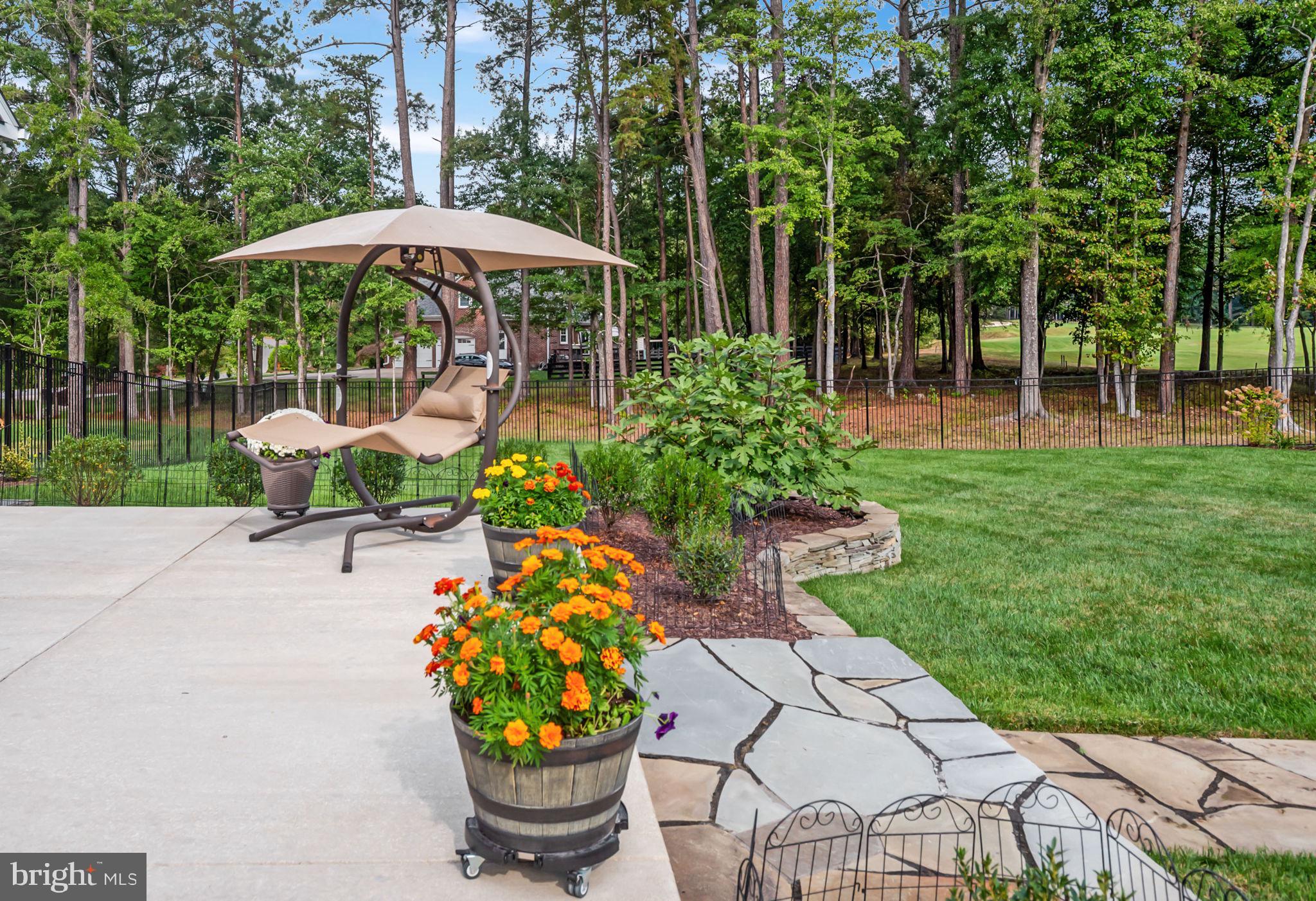 FAWN LAKE - Residential