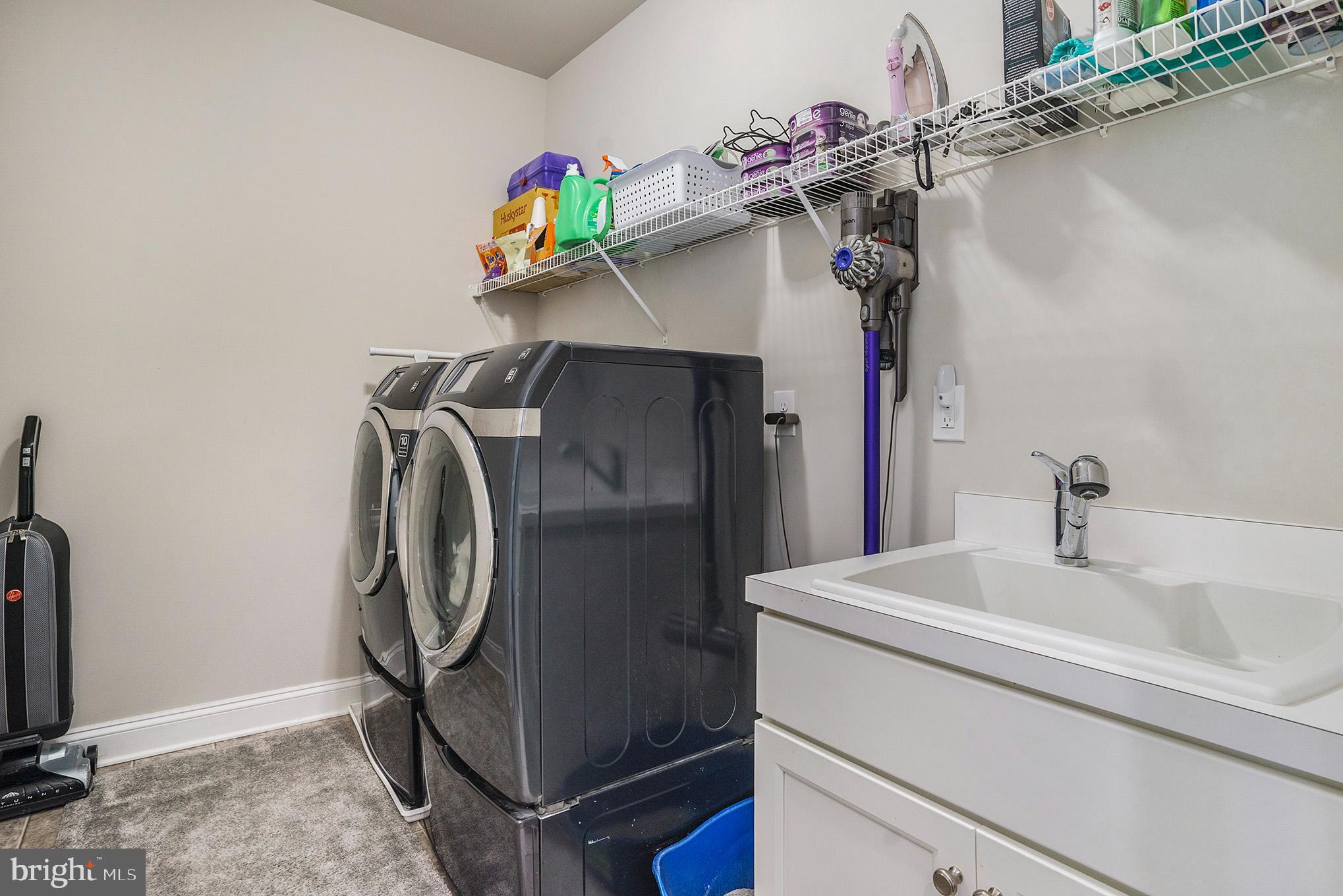 RESERVE AT CREEKSIDE - Residential