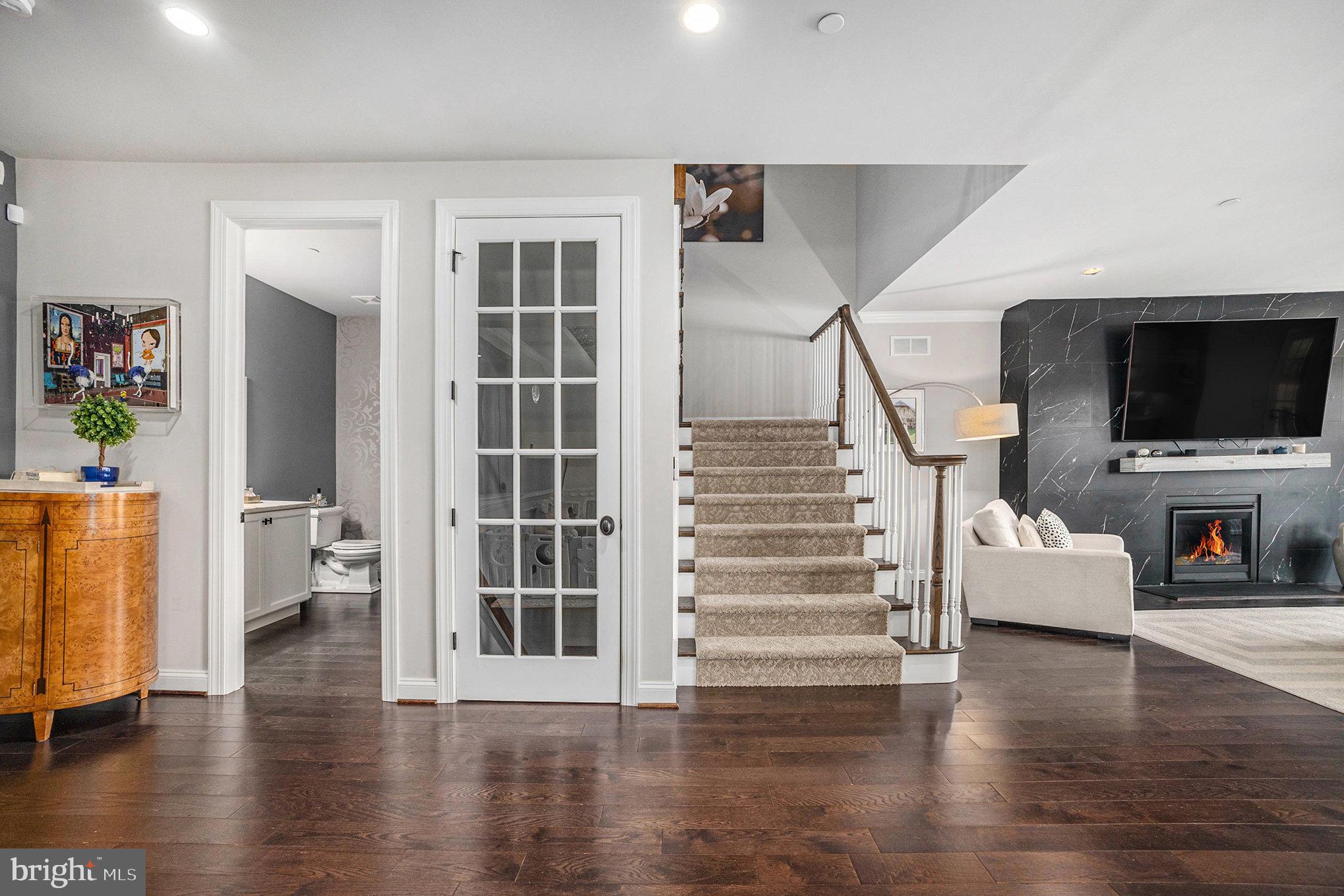 RESERVE AT CREEKSIDE - Residential