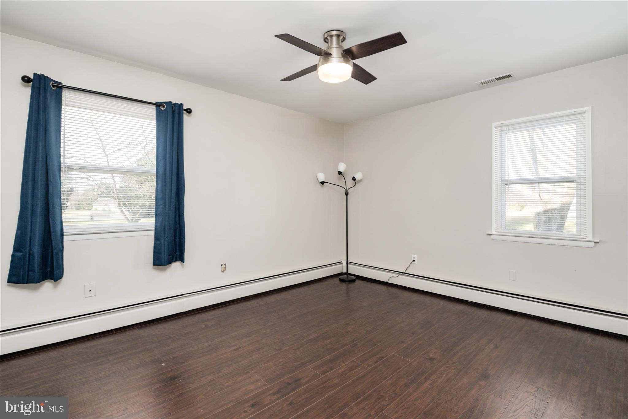 DORCHESTER - Residential