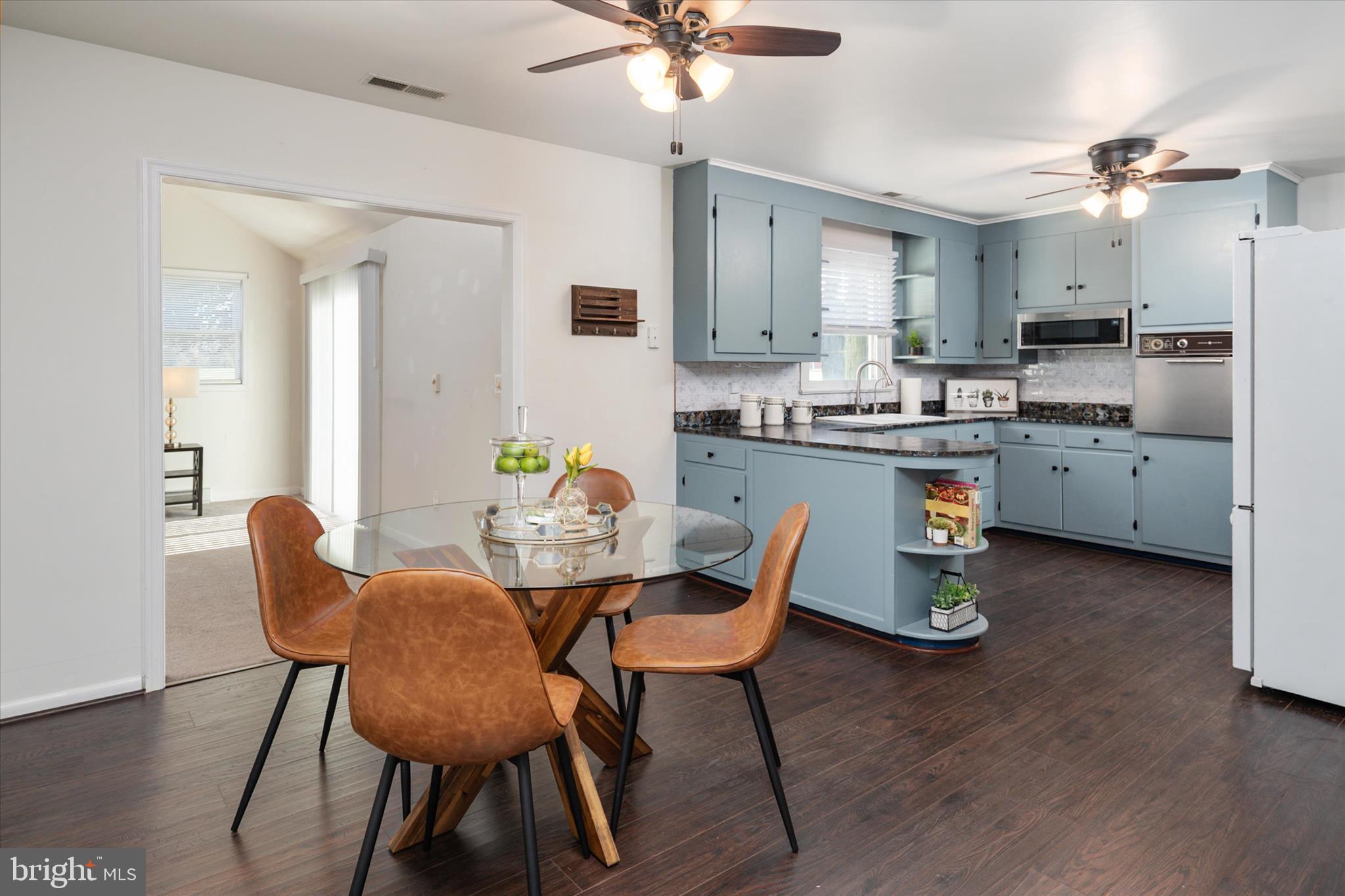 DORCHESTER - Residential