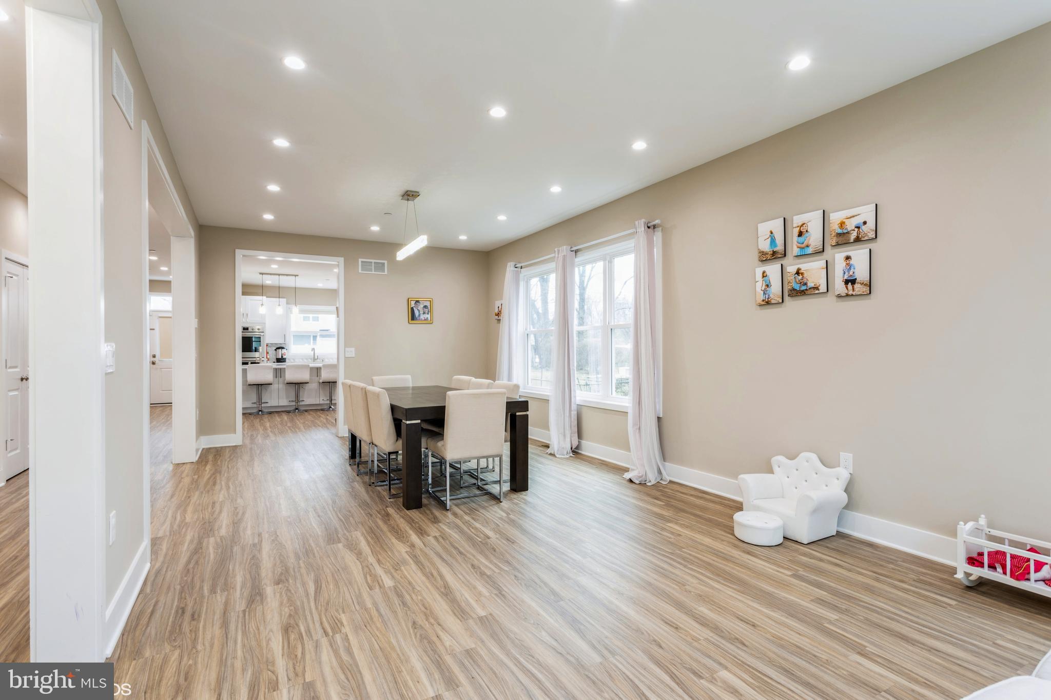 SHELBOURNE HEIGHTS - Residential