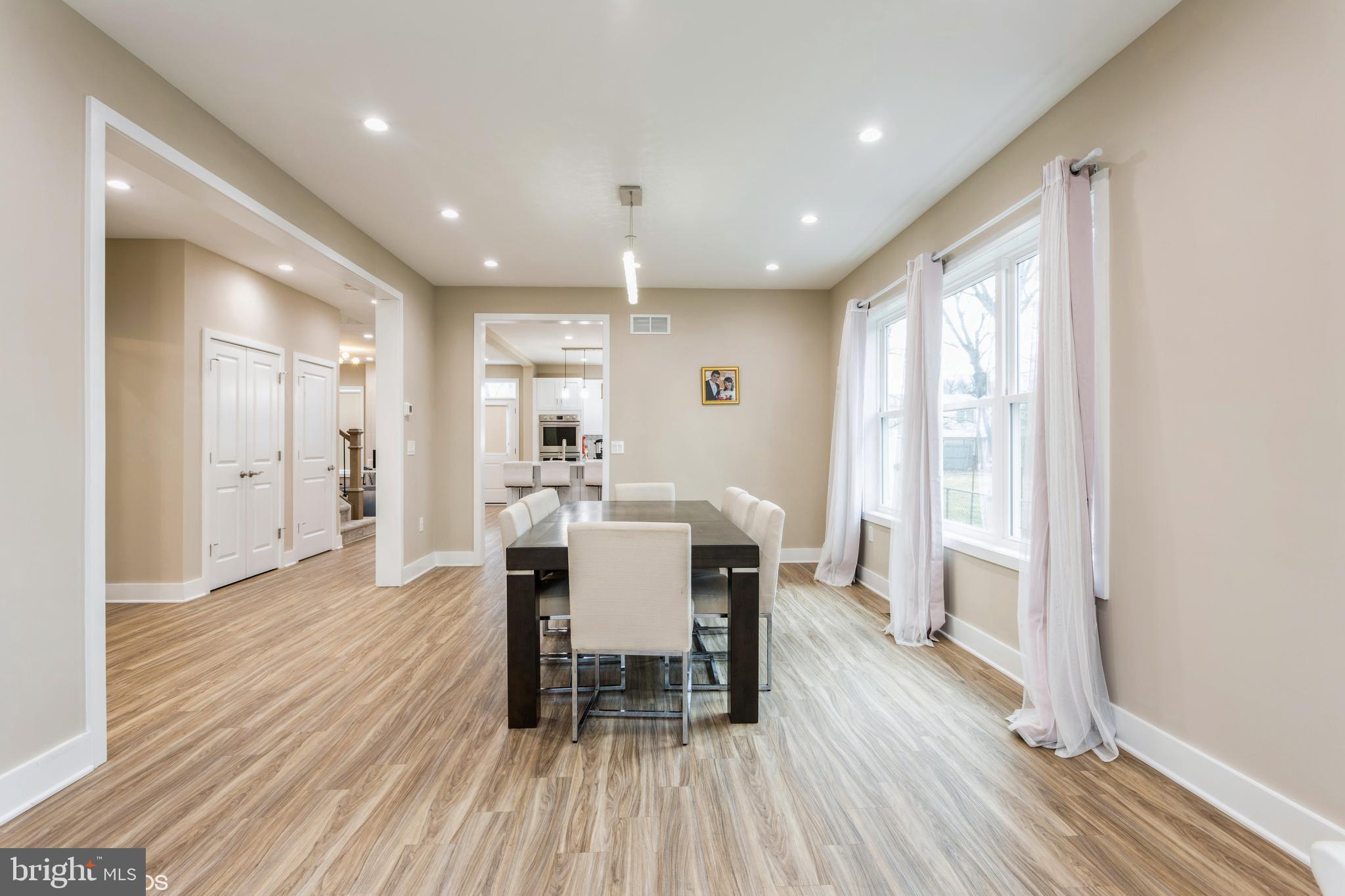 SHELBOURNE HEIGHTS - Residential