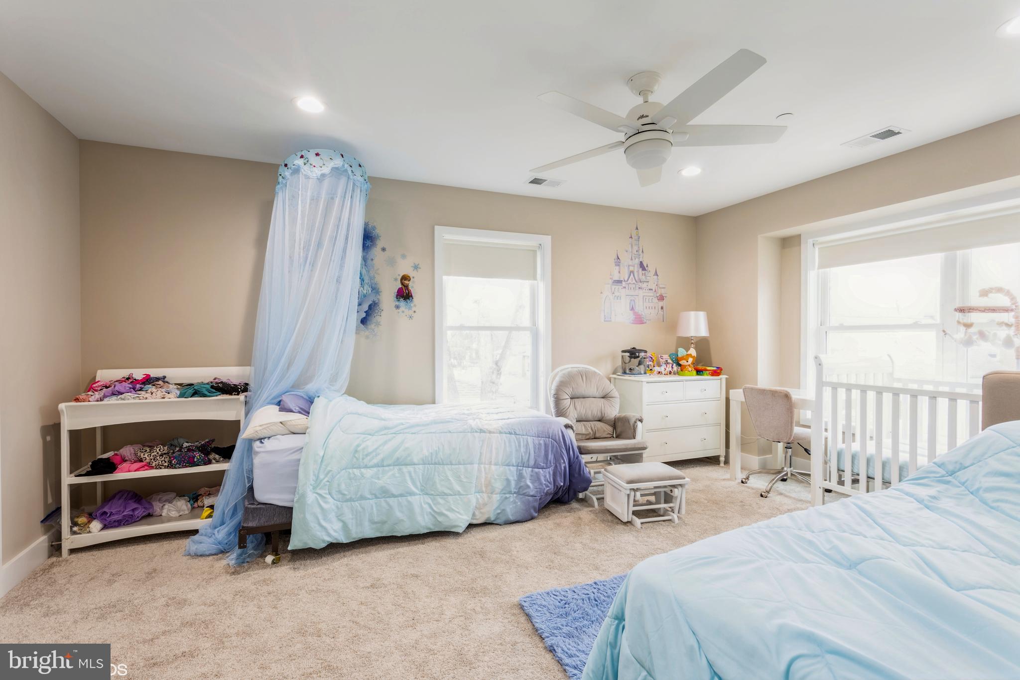 SHELBOURNE HEIGHTS - Residential