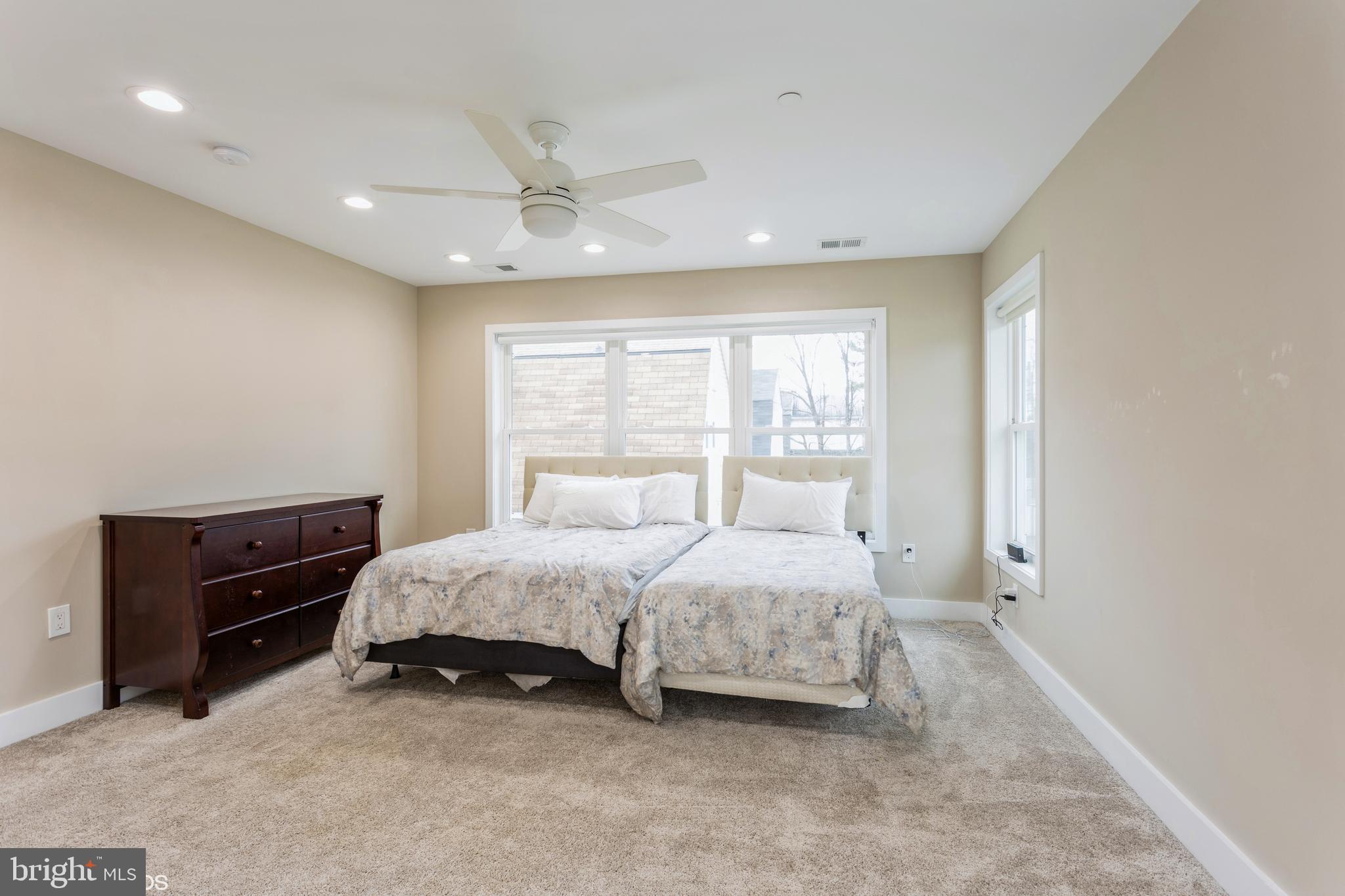SHELBOURNE HEIGHTS - Residential