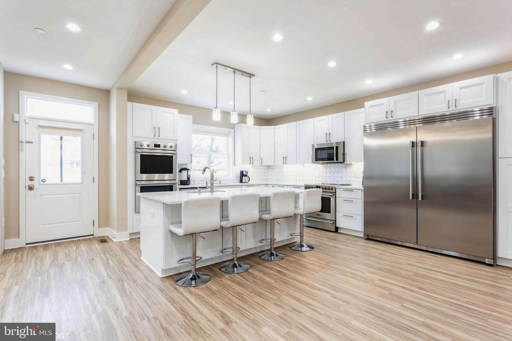 SHELBOURNE HEIGHTS - Residential