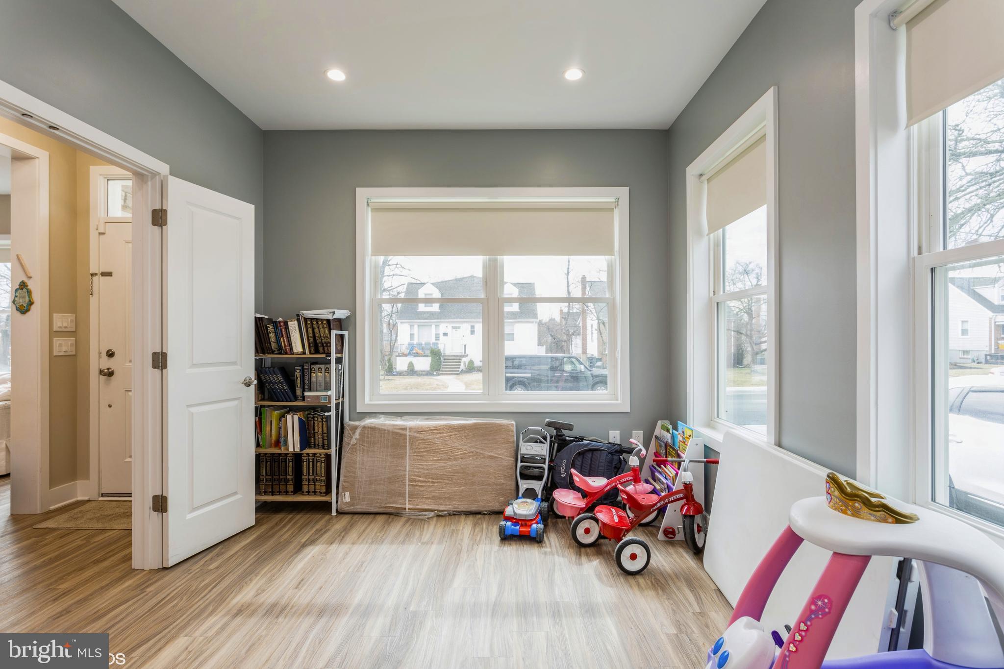 SHELBOURNE HEIGHTS - Residential