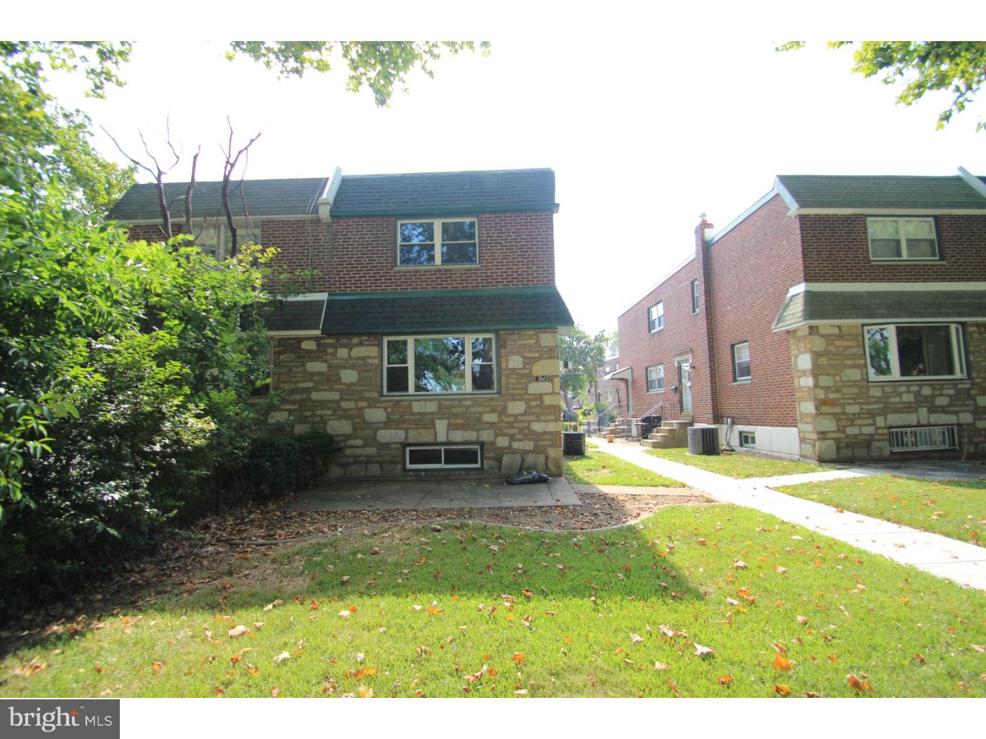 LEXINGTON PARK - Residential