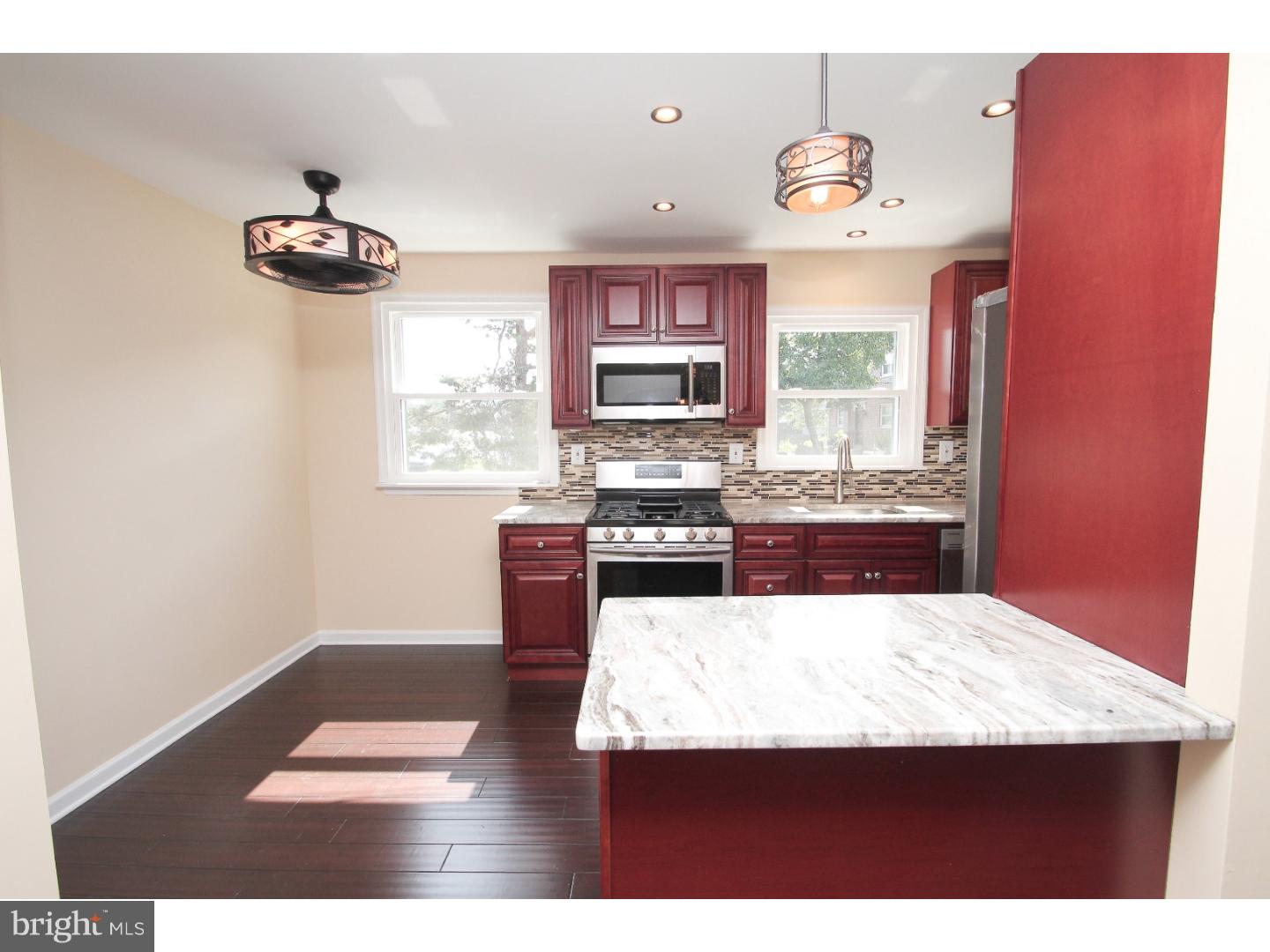 LEXINGTON PARK - Residential