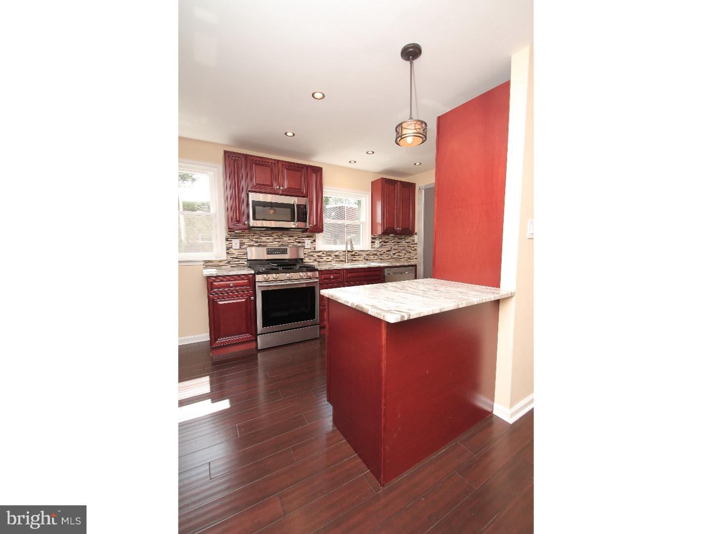 LEXINGTON PARK - Residential