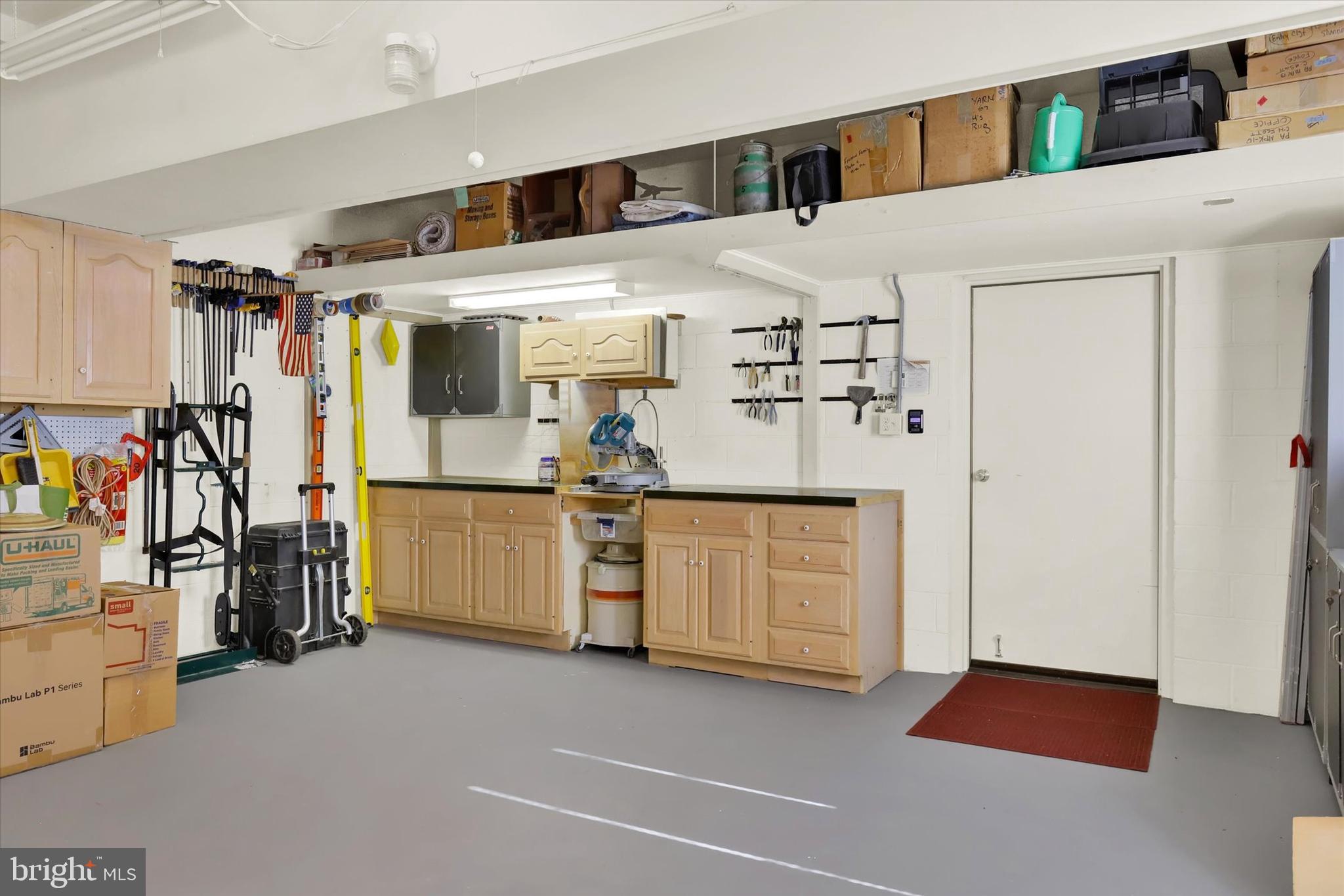 PENN NATIONAL GOLF COURSE COMMUNITY - Residential