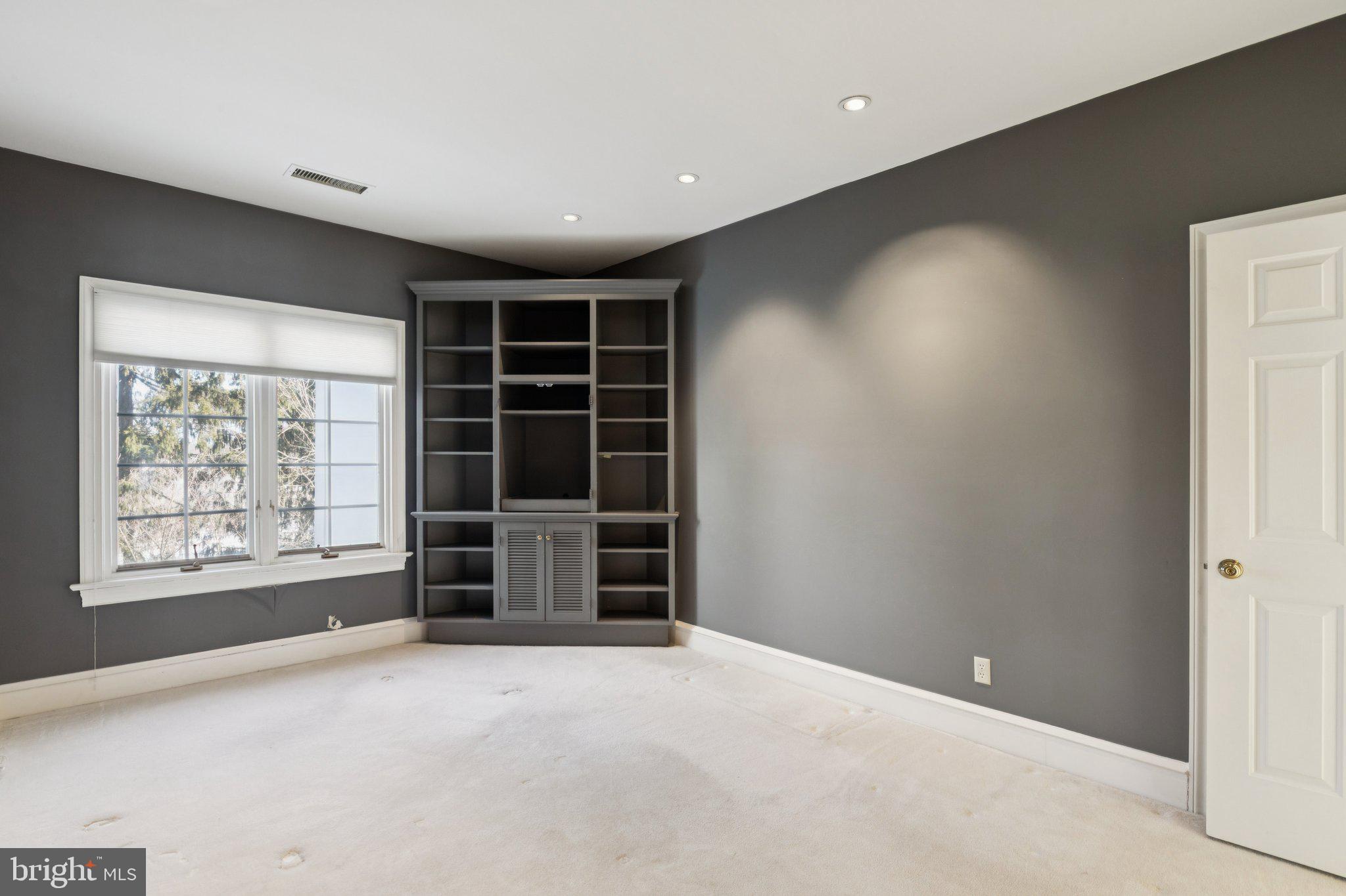 WRENFIELD - Residential