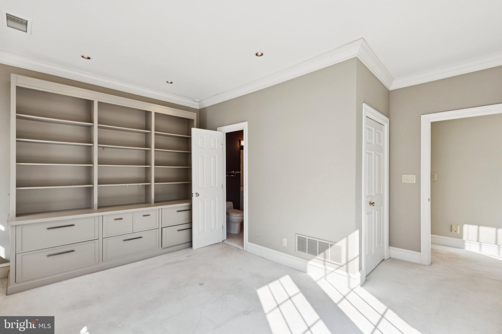 WRENFIELD - Residential