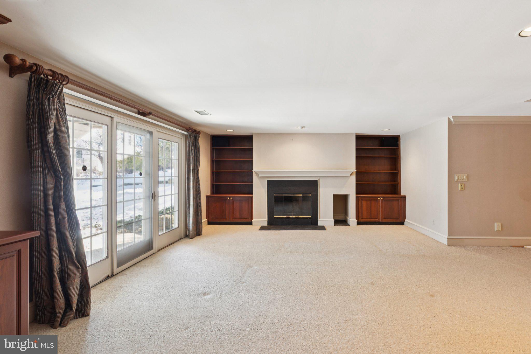 WRENFIELD - Residential