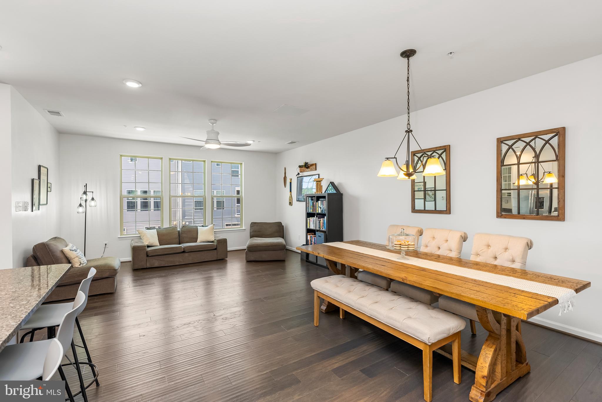 ORCHARD SQUARE - Residential Lease