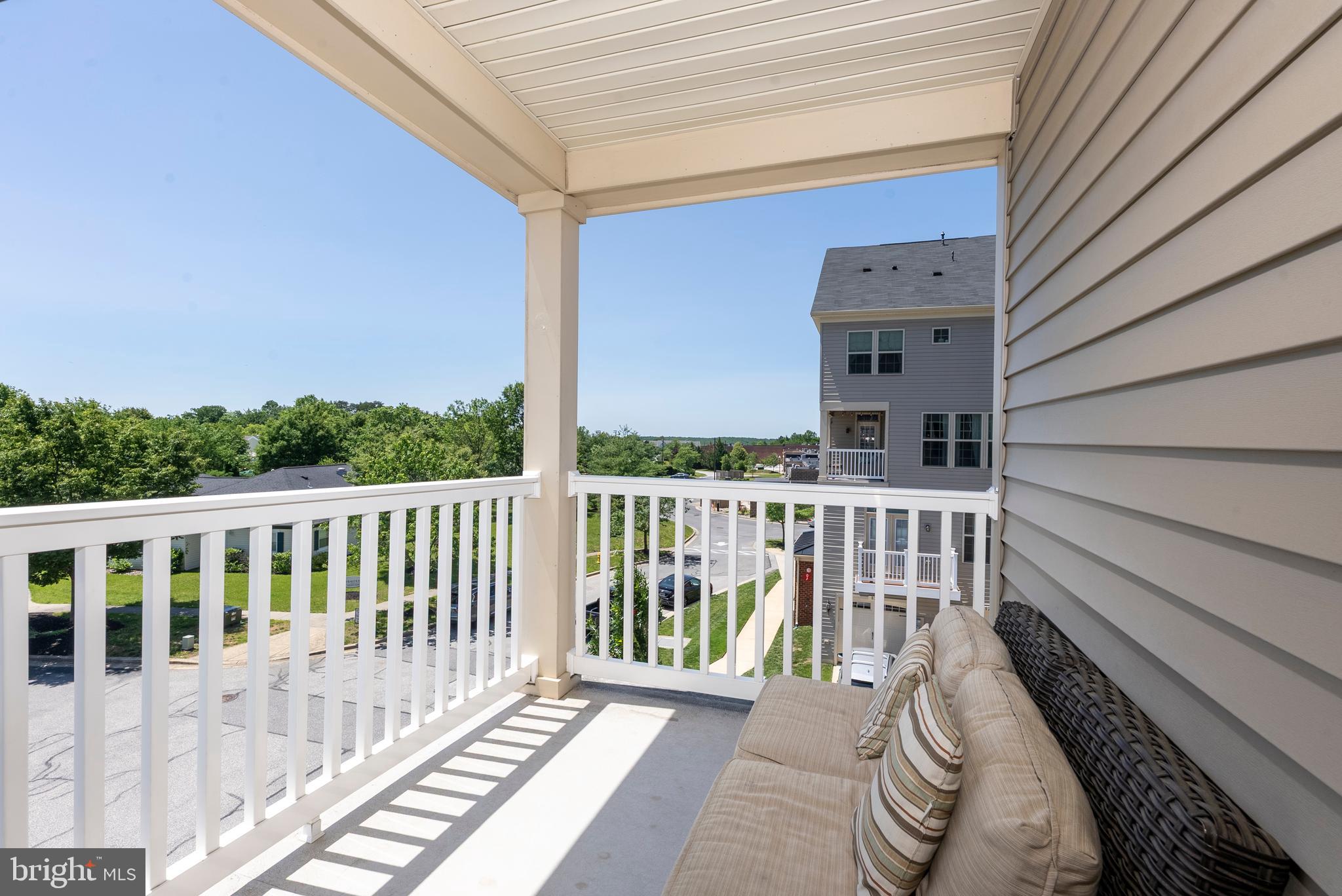 ORCHARD SQUARE - Residential Lease