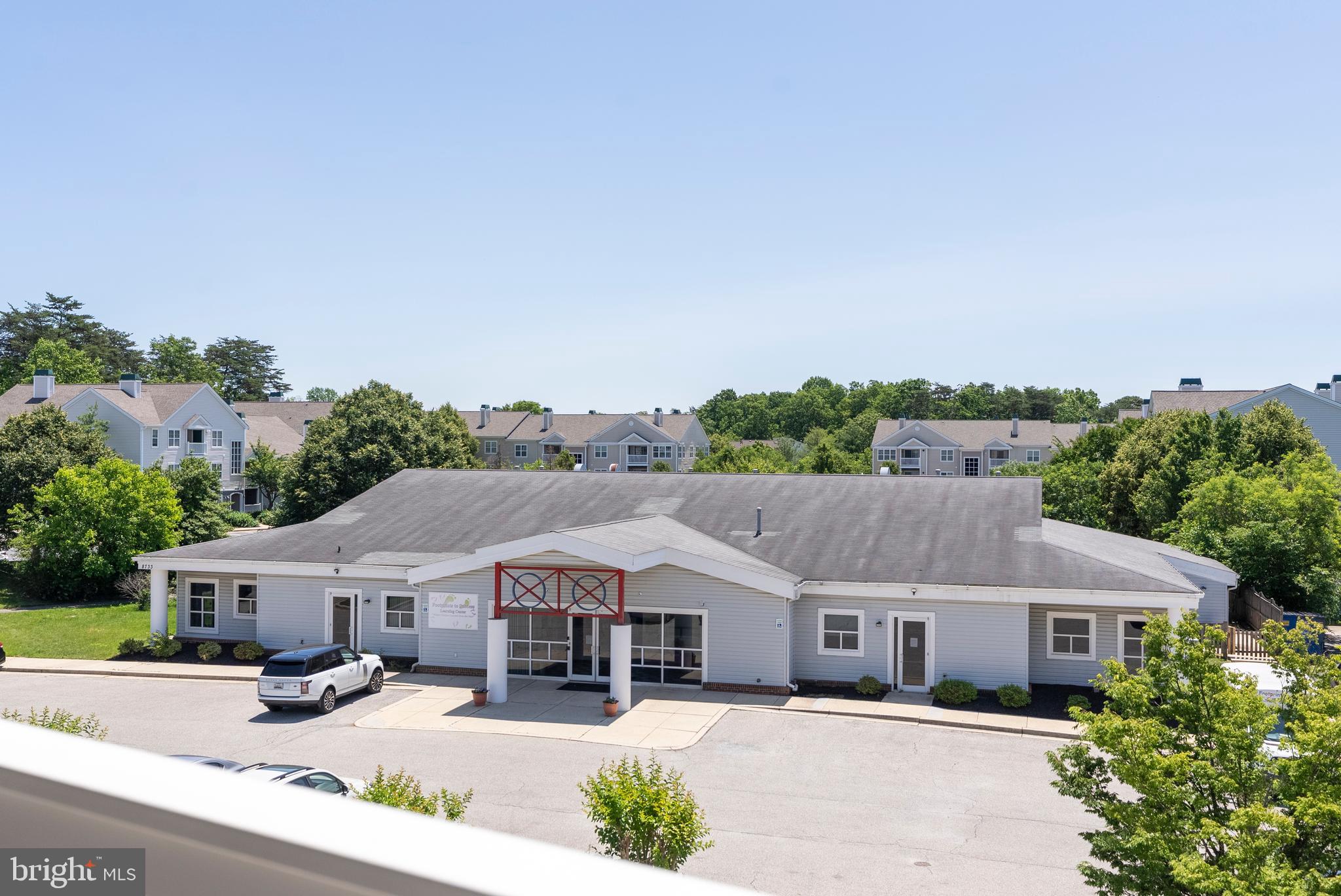 ORCHARD SQUARE - Residential Lease