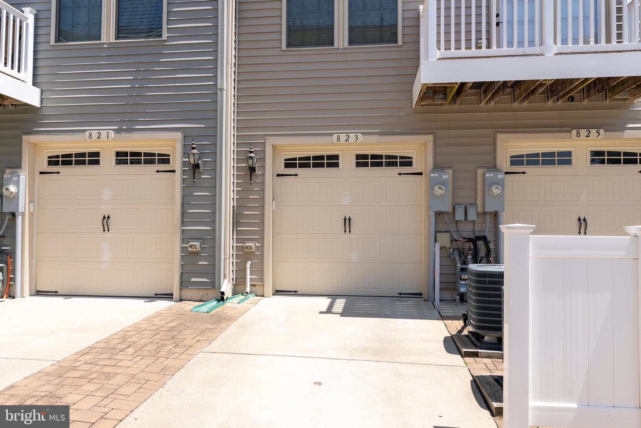 ORCHARD SQUARE - Residential Lease