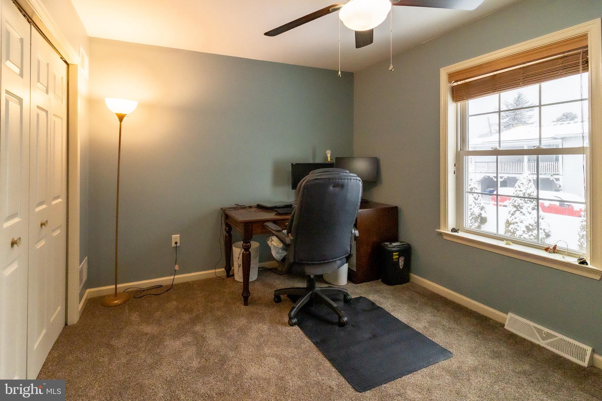 TWIN CREEKS - Residential