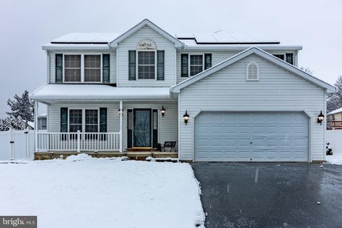 191 TWIN CREEKS DRIVE JONESTOWN PA 17038