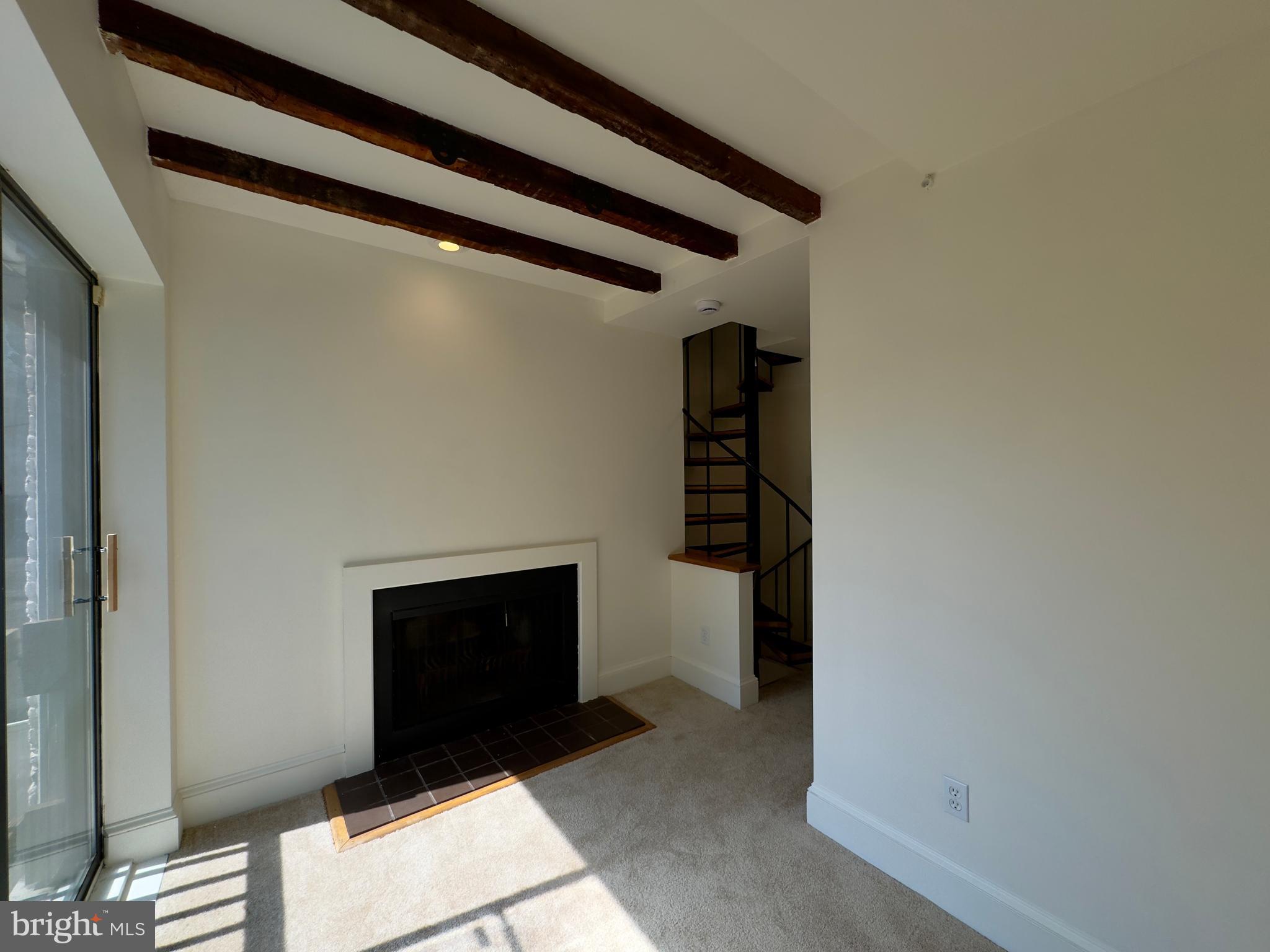 FEDERAL HILL HISTORIC DISTRICT - Residential Lease