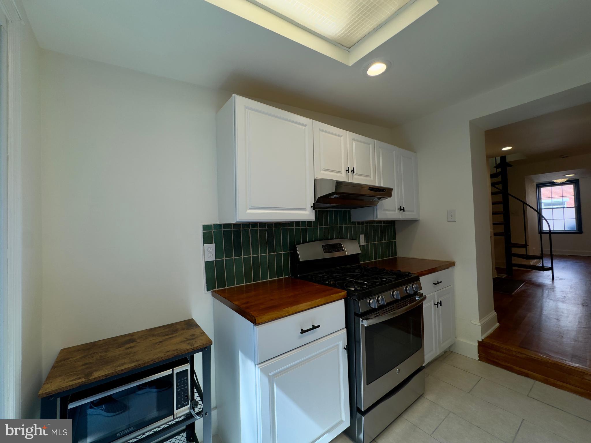 FEDERAL HILL HISTORIC DISTRICT - Residential Lease