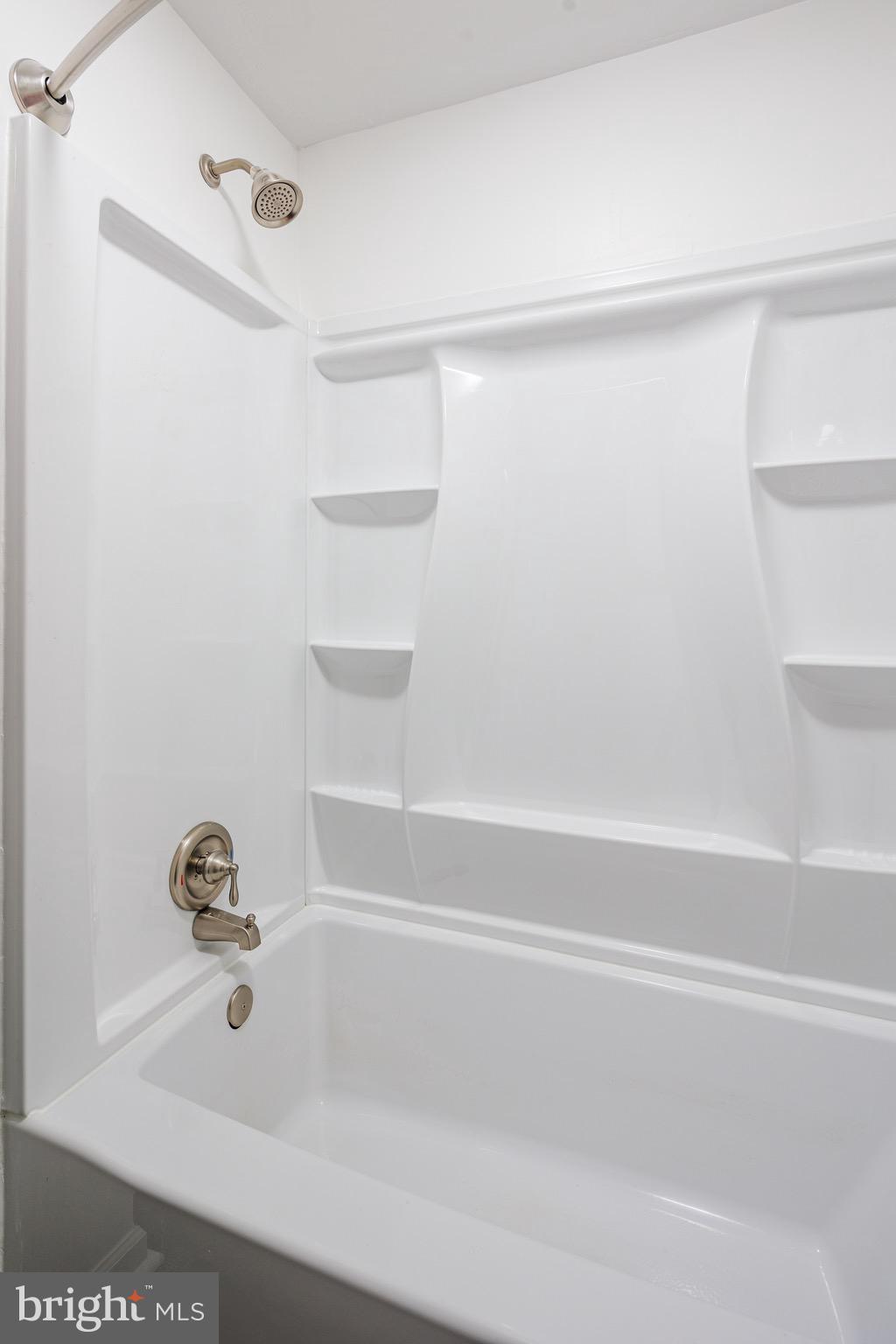 CHARTRIDGE - Residential Lease