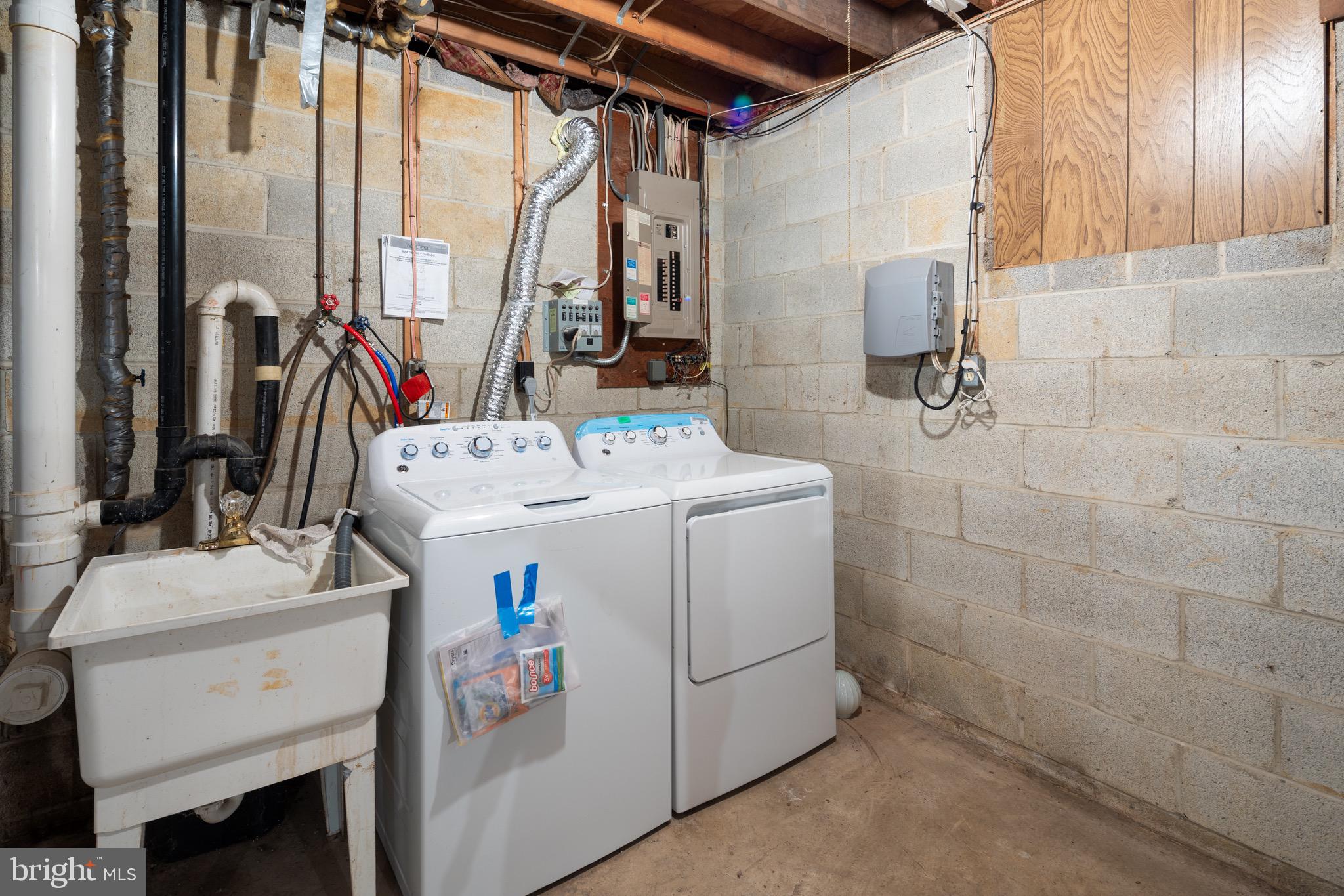 CHARTRIDGE - Residential Lease