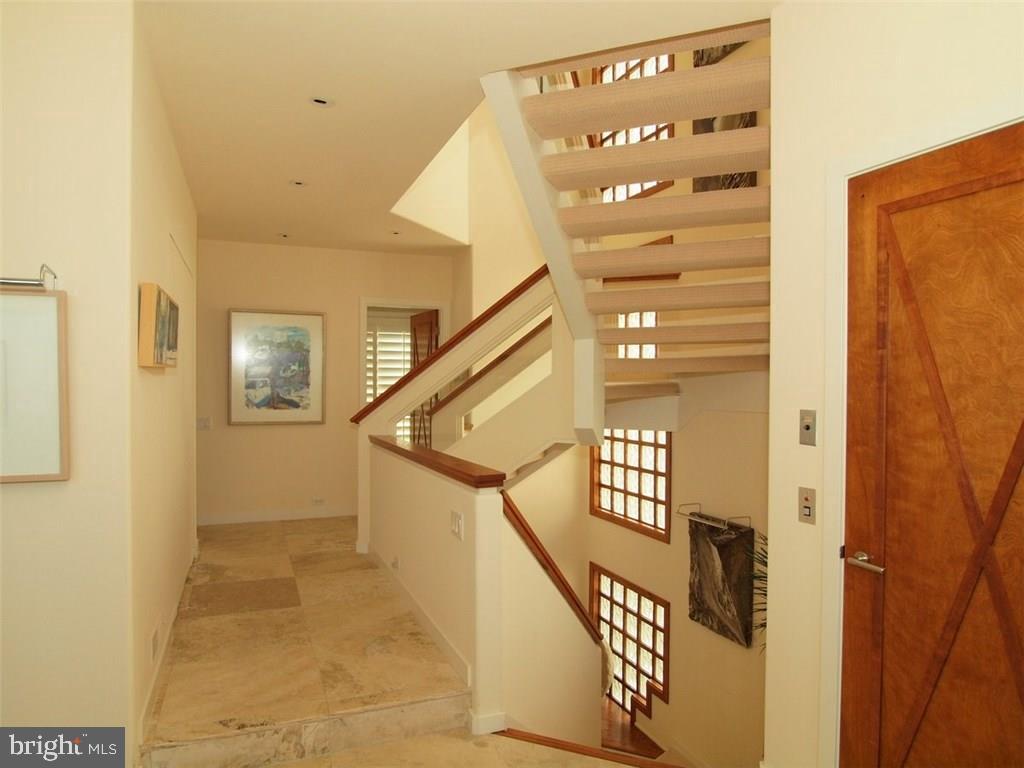 RETREAT - Residential