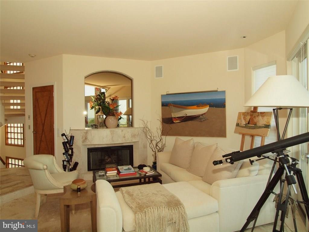 RETREAT - Residential