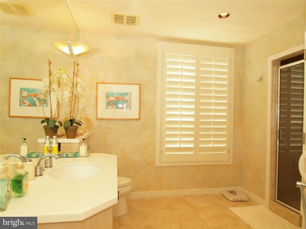 RETREAT - Residential