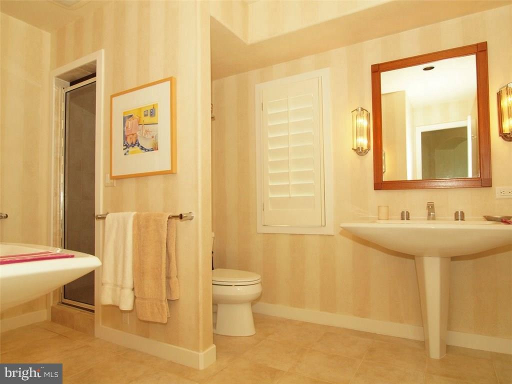 RETREAT - Residential